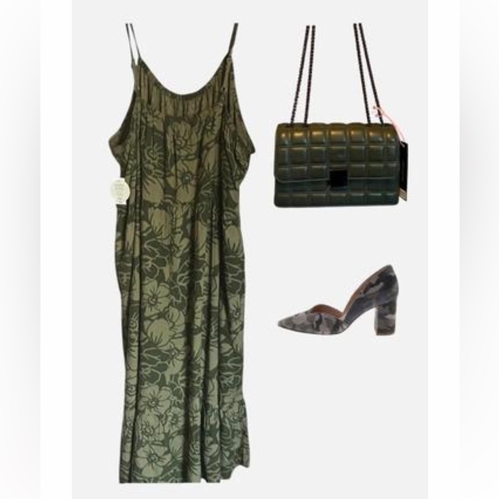 ❗️SOLD❗️Dip Olive Green Floral Print Maxi Dress size 3x new - Picture 1 of 9